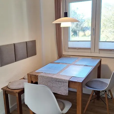 Idyllisches Ferienhaus Am Gorinsee, Wandlitz, 45 Min Von Berlin Mitte Entfernt Wandlitz